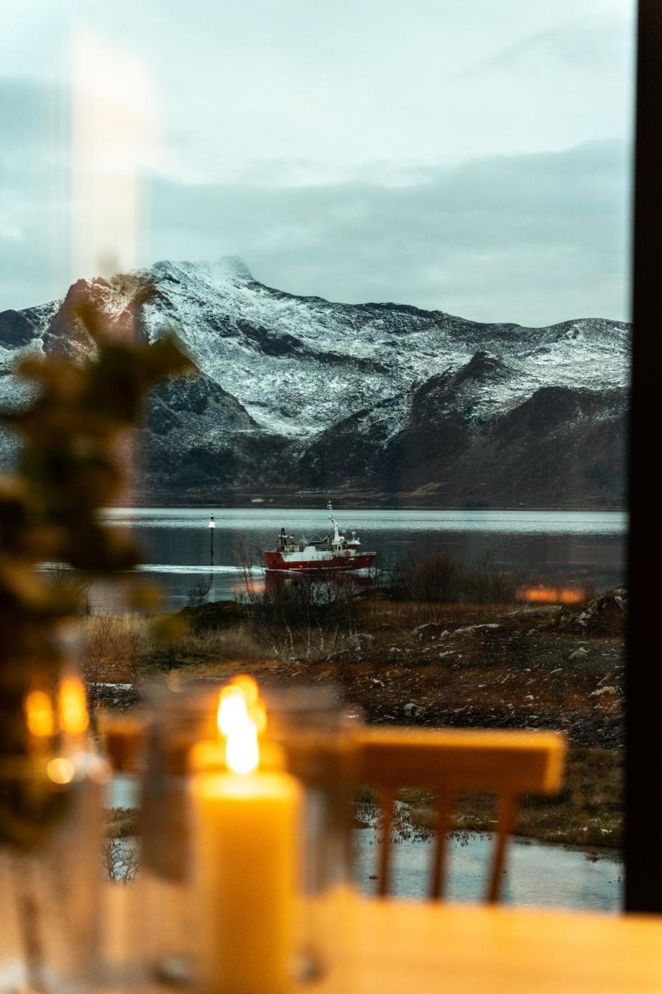 Luksushytte Med Jacuzzi, Summer&Winter Retreat Lyngværet Extérieur photo